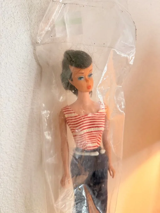 Vintage Barbie Doll Brunette 1960s Style Red Stripe Outfit - Picture 2 of 3